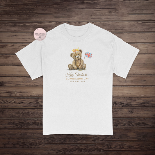 Kings Coronation 2023 | Bear with Flag | unisex t-shirts - white